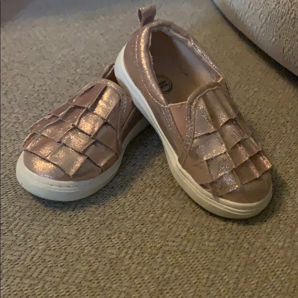 Gold toddler shoes